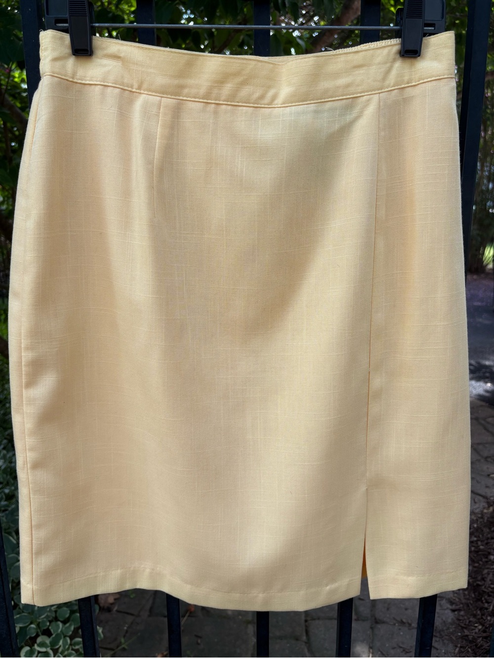 Sag Harbor Yellow Pencil Skirt